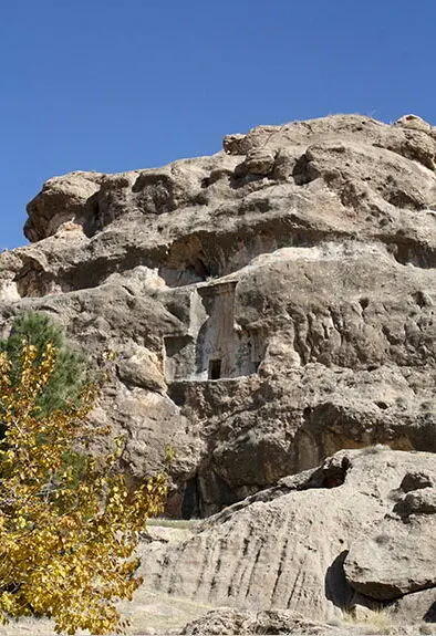 دستدرازی جویندگان گنج به آرامگاه پساهخامنشی