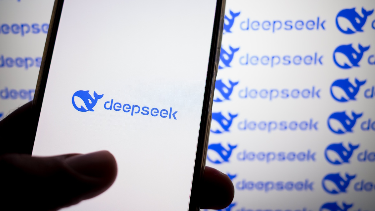 حذف اپلیکیشن DeepSeek از فروشگاههای اپلیکیشن ایتالیا به دلیل نگرانیهای امنیتی