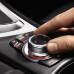بی ام و با دکمه iDrive و کنترل حرکتی خداحافظی کرد