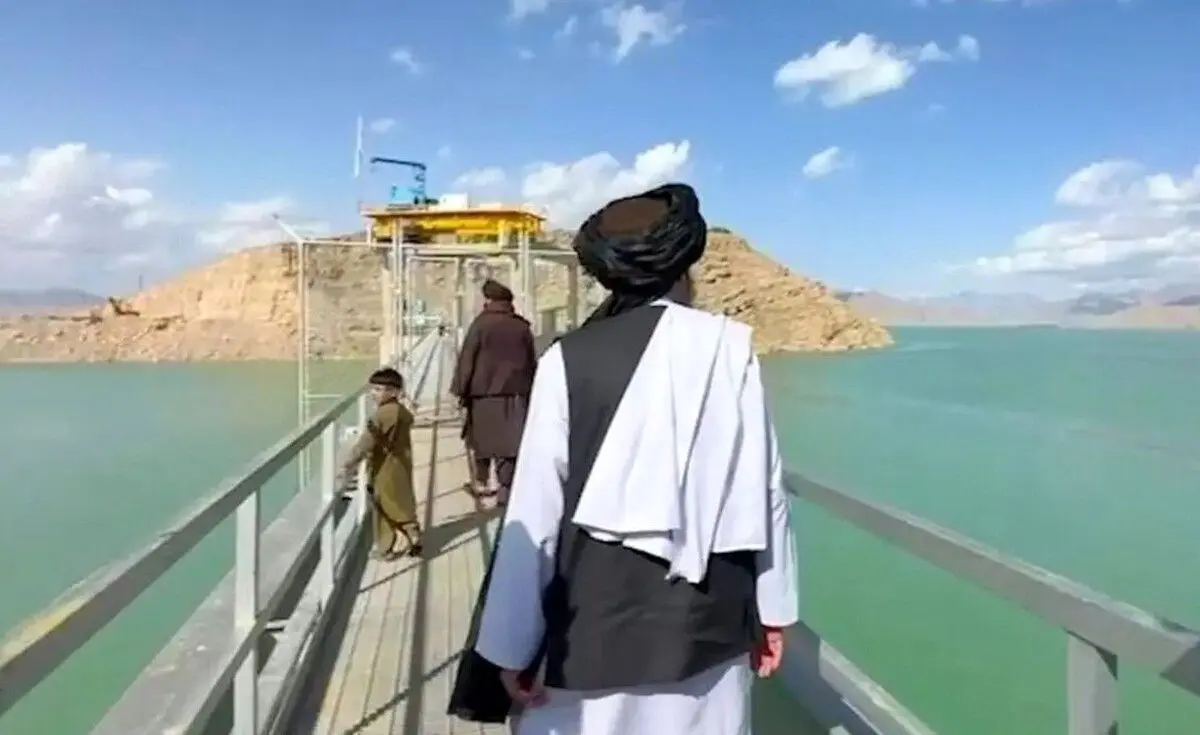 جلسه نماینده مجلس با پزشکیان و عراقچی؛ سدسازیهای طالبان چه بر سر سیستانوبلوچستان میآورد؟