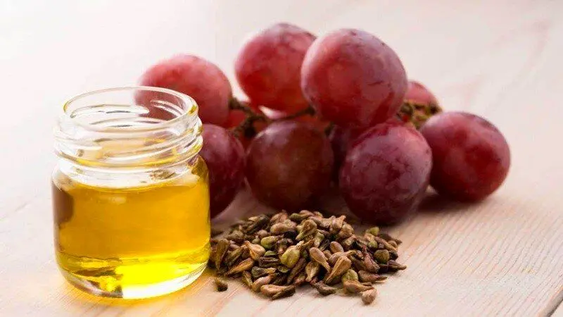 با روغن هسته انگور و خواص بینظیر آن آشنا شوید