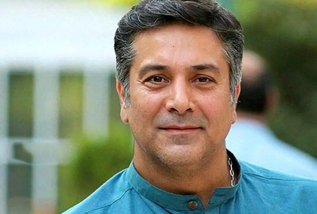 بیوگرافی نقش امیرحسین در سریال فریبا ؛ زندگی نامه حمیدرضا پگاه