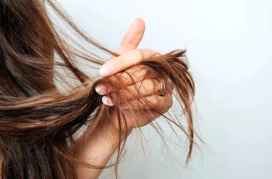 چرا مو و ناخن برخی افراد سریعتر رشد میکند؟