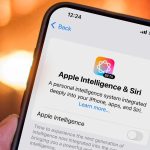 اپل برخی دستگاه‌ها را به‌طور خودکار و بدون اجازه کاربر به Apple Intelligence مجهز کرد