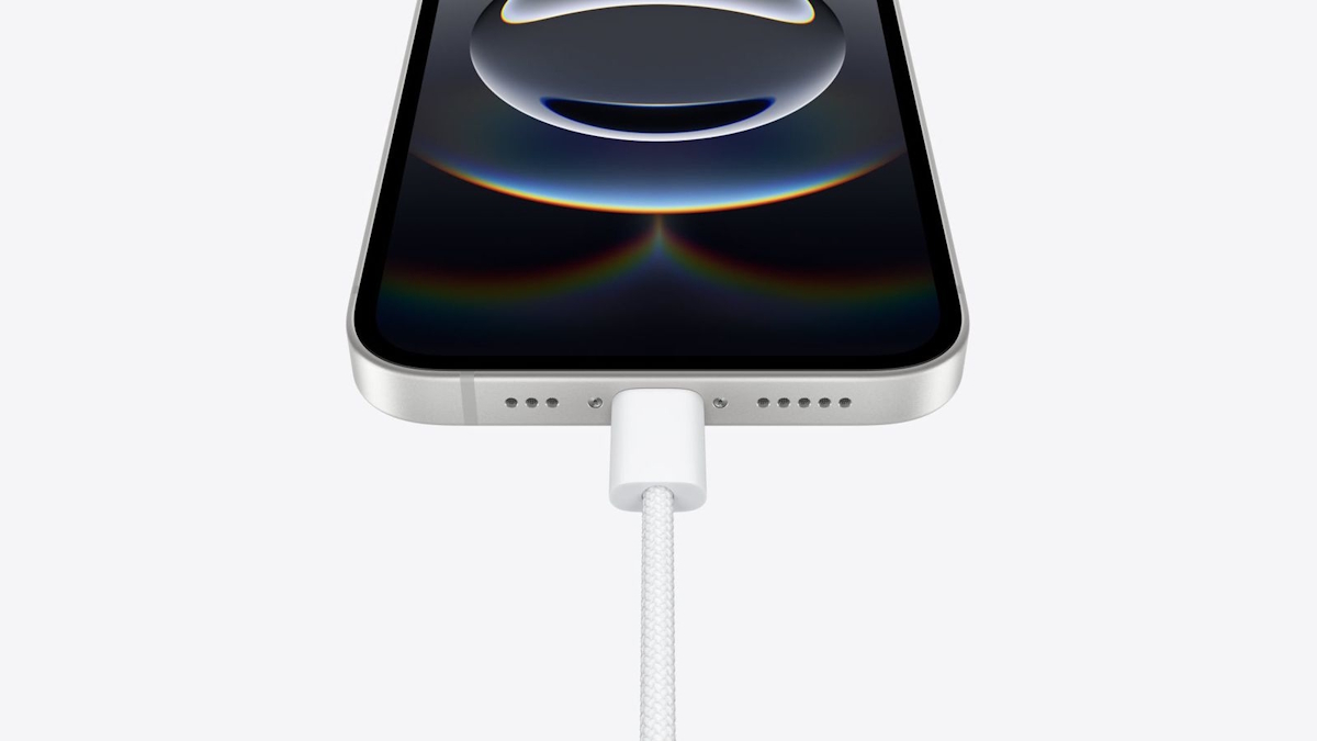 آیفون 16e از شارژ سریع USB-C تا توان 29 وات پشتیبانی میکند