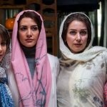 معرفی فیلم کاناپه؛ فیلمی از کیانوش عیاری که حاشیه ساز شد!