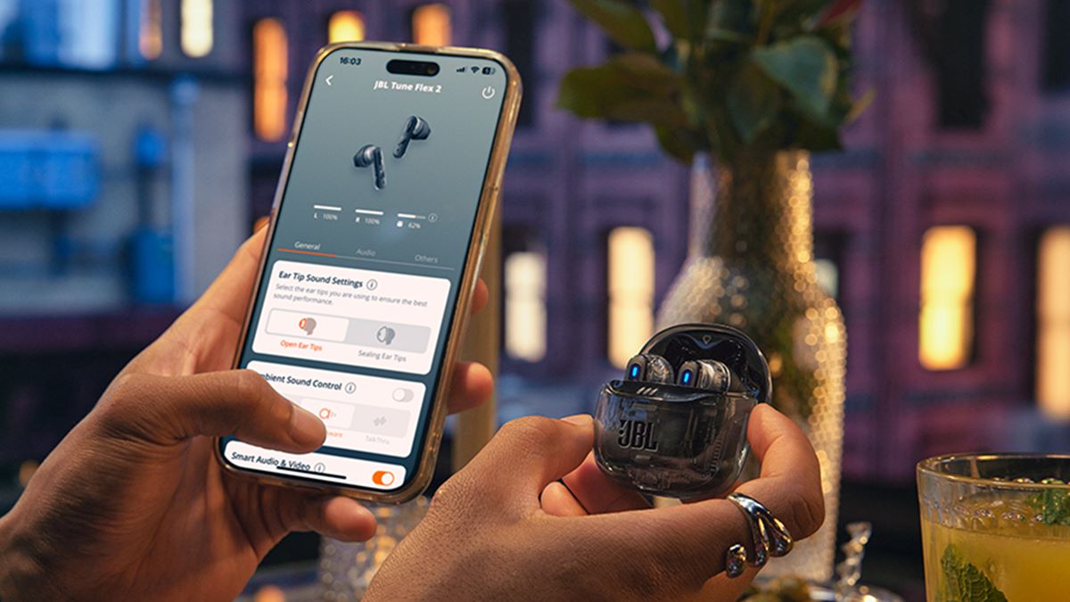 هدفون‌های بی‌سیم سری جدید کمپانی JBL با قیمت زیر 6000 روپیه وارد بازار هند می‌شوند