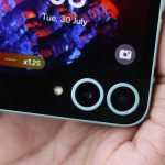 طراحی نوار Now در صفحه بیرونی Galaxy Z Flip با One UI 8 سامسونگ بهبود پیدا کرد