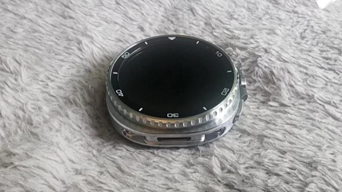 ساعت هوشمند Galaxy Watch 8 Classic با قاب چرخان دوباره دیده شد