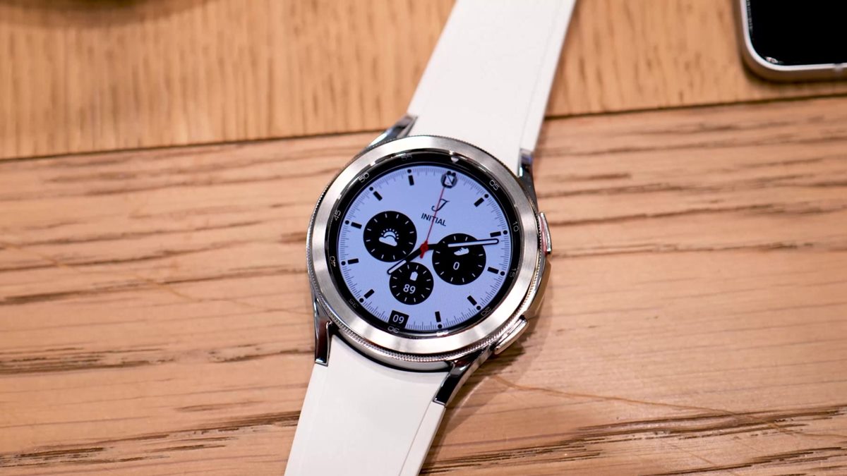 احتمال حذف نسخه جدید One UI 8 Watch سامسونگ برای مدل‌های اولیه گلکسی واچ وجود دارد