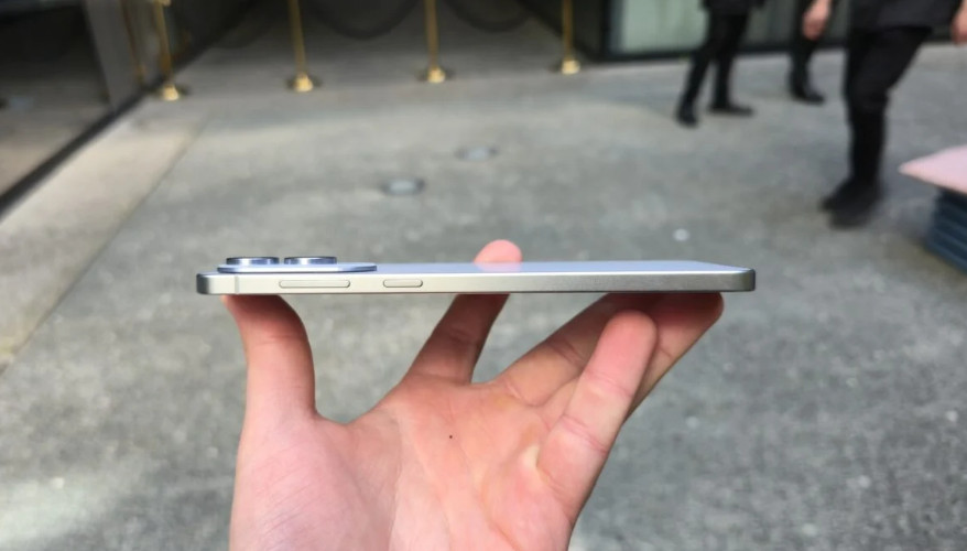گوشی Galaxy S25 Edge با وجود طراحی باریک، بهراحتی قابل تعمیر است