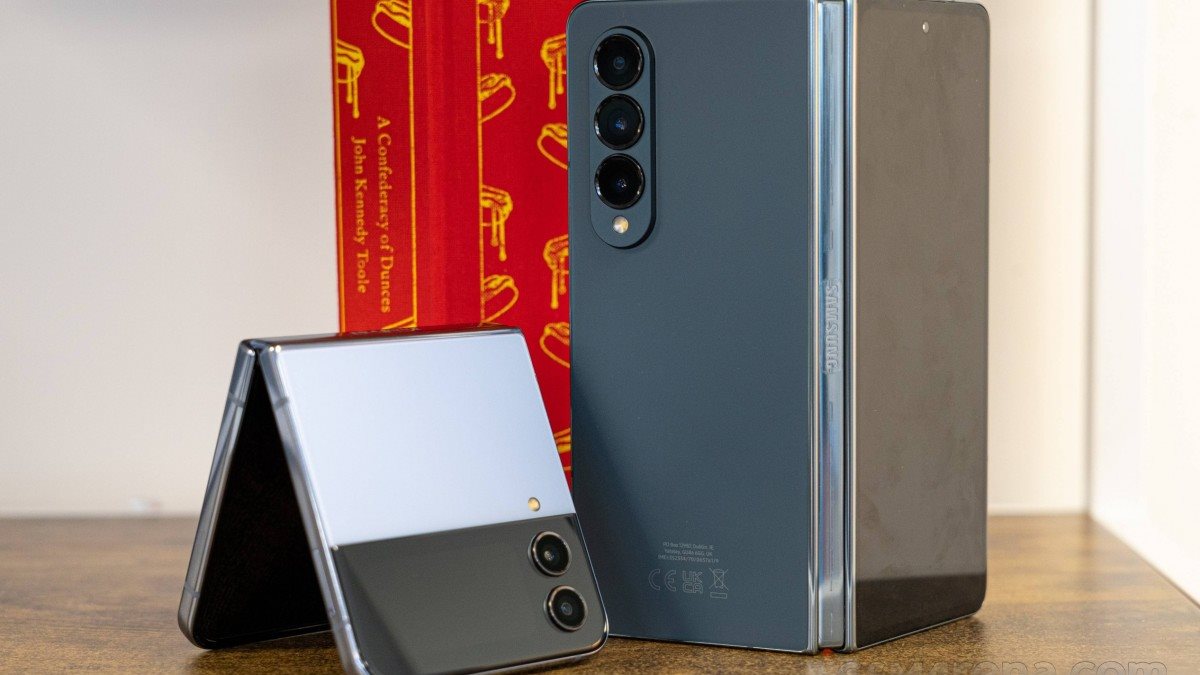 سامسونگ آزمایش One UI 8 را برای دو گوشی تاشو دیگر آغاز کرد