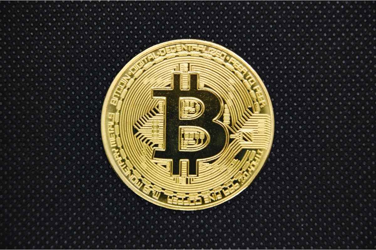 تنها ۵.۴٪ از ۲۱ میلیون بیتکوین قابل استخراج، باقی مانده است