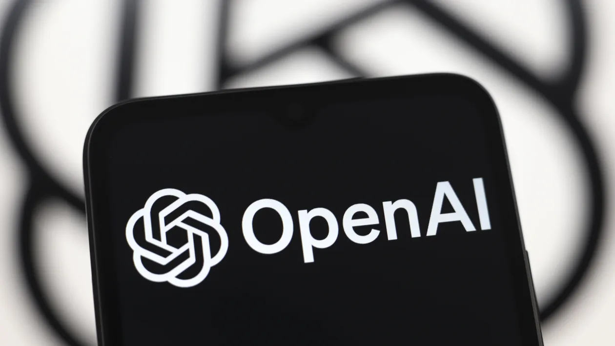 شرکت OpenAI با ۱۰۰ هزار تراشه انویدیا، یکی از بزرگترین مراکز داده اروپا را راه‌اندازی می‌کند