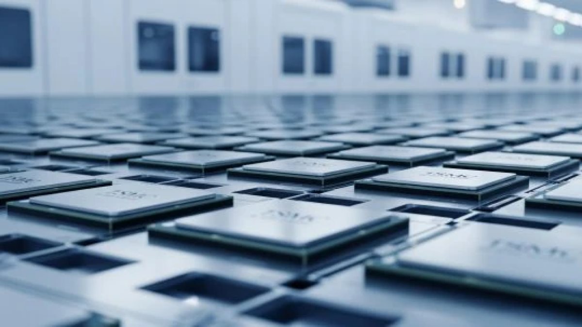 ترامپ: شرکت TSMC قصد دارد 300 میلیارد دلار در آمریکا سرمایهگذاری کند