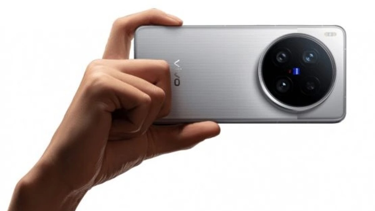 دوربین 200 مگاپیکسلی در گوشی جدید ویوو ایکس 300 لو رفت