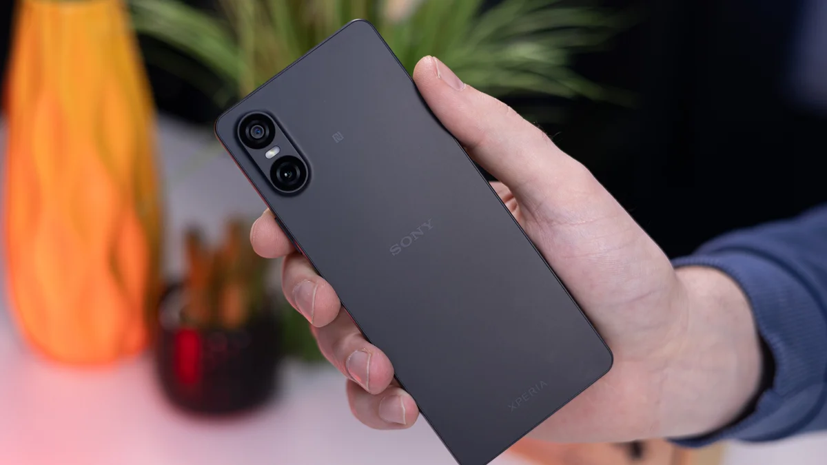 سونی ممکن است طراحی گوشیهای Xperia را تغییر دهد