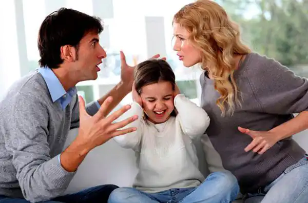 تعبیر خواب طلاق و دعوا برای زن متاهل و باردار و دختر مجرد از روانشناسی
