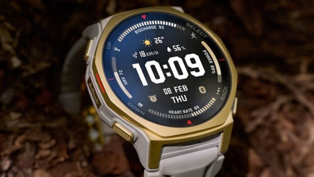 نسخه ۴۴ میلی‌متری ساعت هوشمند آمازفیت تی‌رکس ۳ پرو با مقاومت ۱۰ اتمسفری در برابر آب معرفی شد