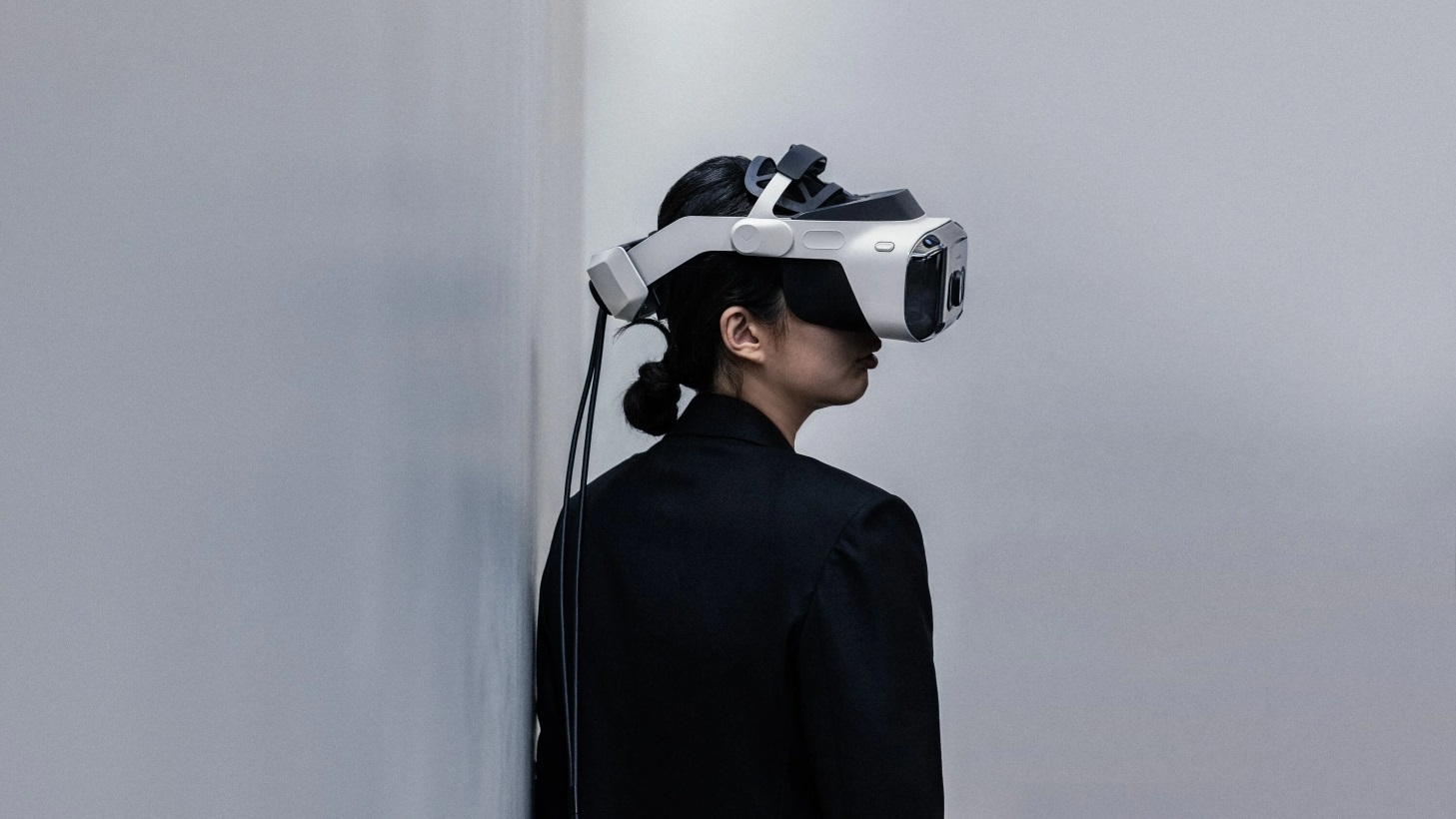 واقعیت مجازی مرده است و حتی اپل و سامسونگ هم نمی‌توانند نجاتش دهند