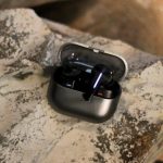 قاب گلکسی بادز 4 پرو با قابلیت تازه، پیدا کردن گوشی را ساده‌تر می‌کند