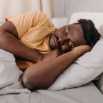 انسان‌ها قبلا خواب شبانه خود را به دو نوبت تقسیم می‌کردند، اما چرا ما این کار را انجام نمی‌دهیم؟