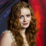 Brand New Day به نقش سیدی سینک اشاره می‌کند