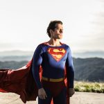 زک اسنایدر تصاویر تست لباس اصلی سوپرمن با بازی هنری کویل را منتشر کرد